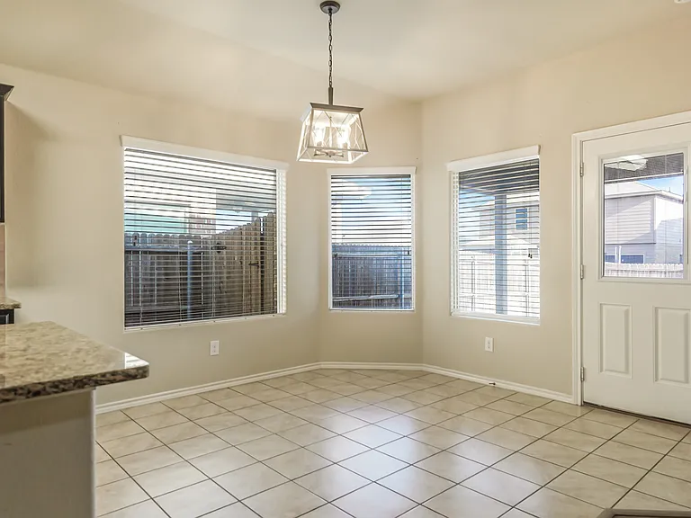 6353 Seagull Ln — Photo 6