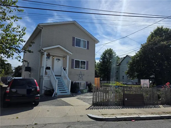61 Clym St, Providence, RI 02908
