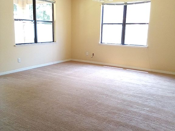 3rd image of 3940 Marietta Way