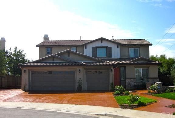 2nd image of 26125 Clydesdale Ln