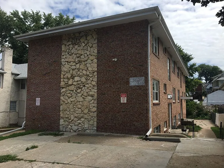 127 N 35th St — Photo 3