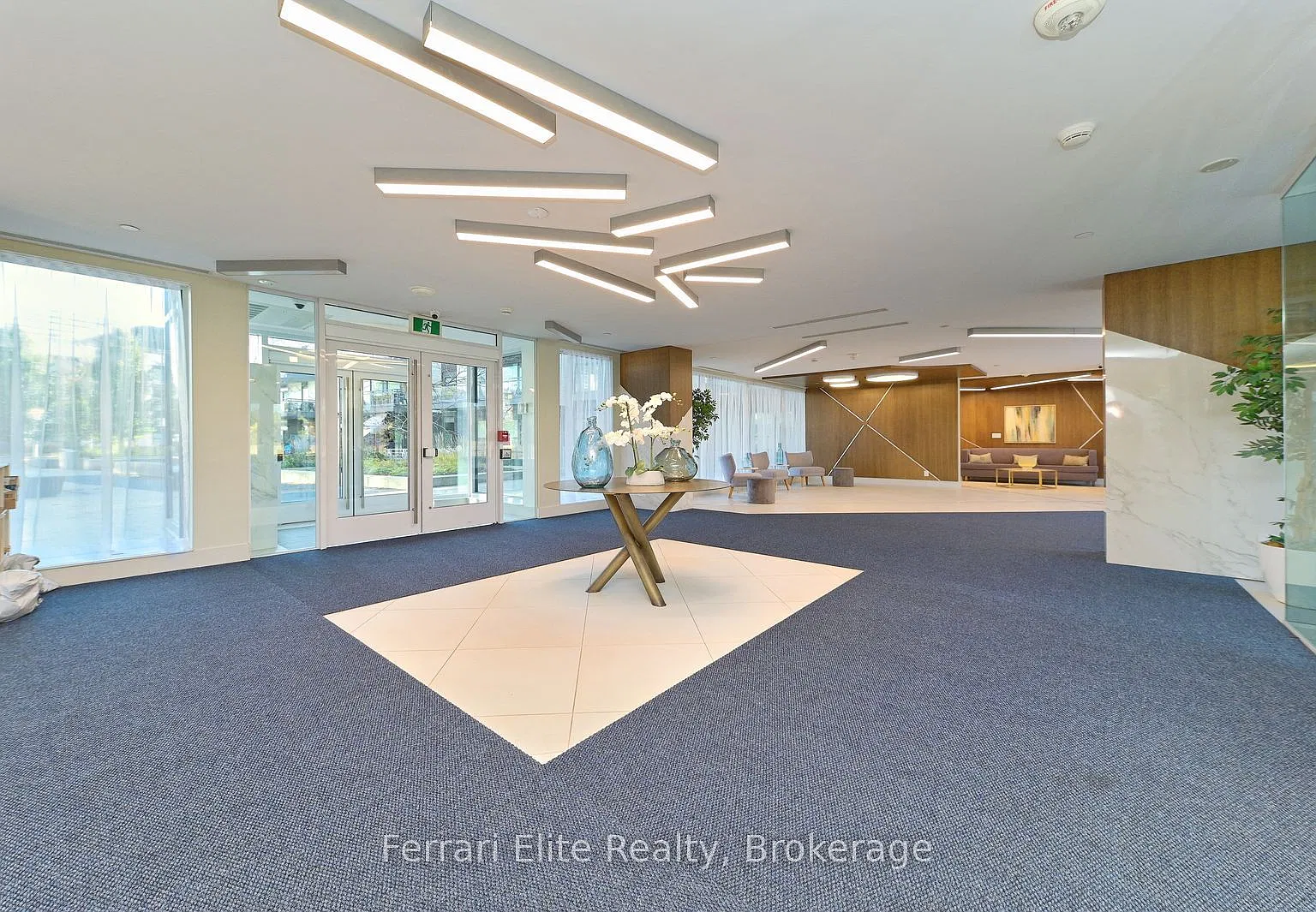 2 bed, $2,400 — Photo 4