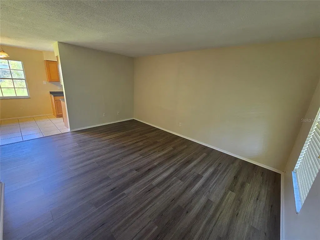 4 bed, 1.5 bath, 1150 sqft, $1,795 — Photo 3