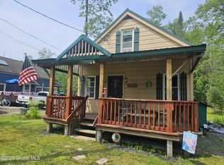 126 Lake Ave, Caroga Lake, NY 12032