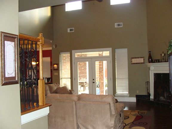 5th image of 712 Church Pt