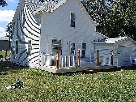 1st image of 4409 Main St