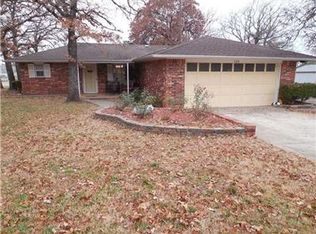 122 Connolly Dr, McLoud, OK 74851