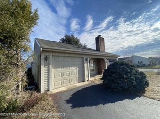 76 Dorset Rd, Manchester, NJ 08759