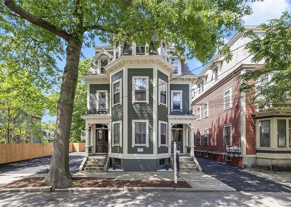 1st image of 43 Chapin Ave #4