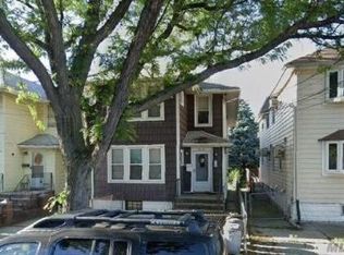 149-29 17th Rd, Whitestone, NY 11357