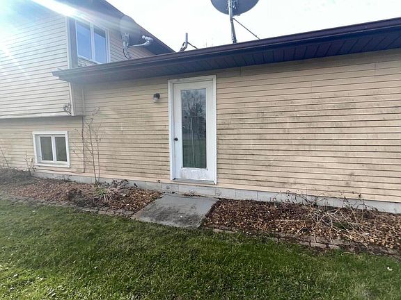 3rd image of 13633 Georgia St