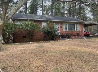 335 Queens Rd, Sanford, NC 27330