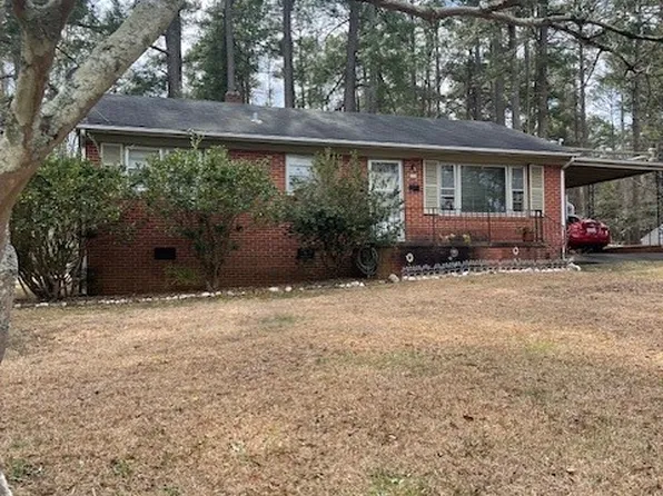 335 Queens Rd, Sanford, NC 27330