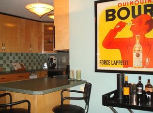 5 Bishop Rd APT 302, West Hartford, CT 06119