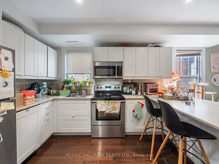 269 Danforth Ave #3 — Photo 20