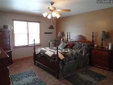 3rd image of 144 Claybrook Dr