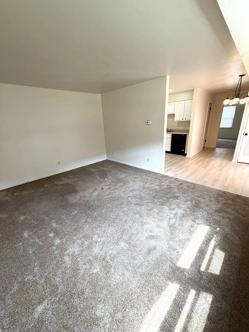 1104 S 23rd St. South Bend, IN. 46615 — Photo 3