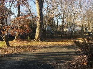 125 Rumson Rd, Little Silver, NJ 07739