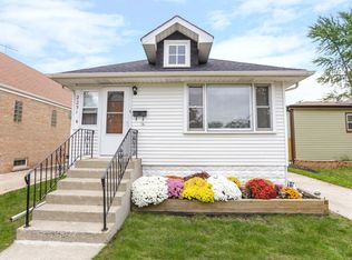 2251 N 76th Ct, Elmwood Park, IL