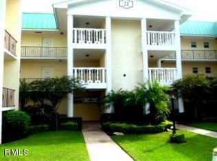 21 Colonial Club Dr APT 102, Boynton Beach, FL 33435