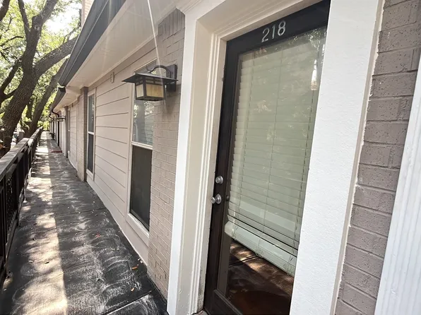 7734 Meadow Rd APT 218, Dallas, TX 75230