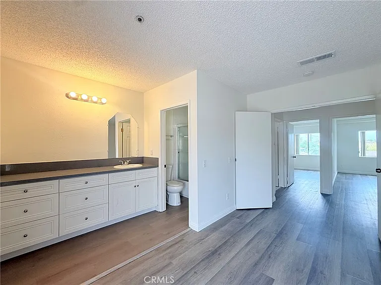 11117 Klingerman St #4 — Photo 20