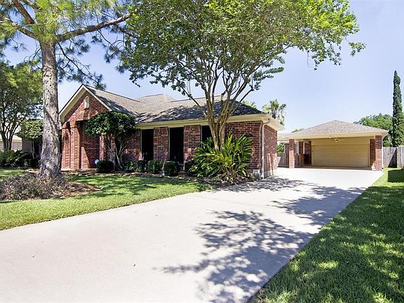 3rd image of 3542 Dry Creek Dr