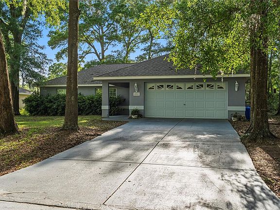 3rd image of 5542 NW 60th Ter