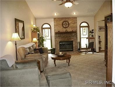 Cathedral Ceiling in Living Rm