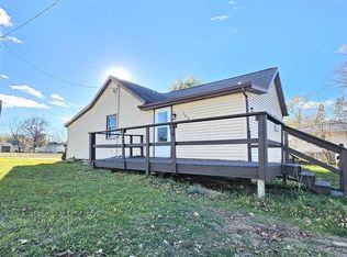 703 Oak St, Arena, WI 53503