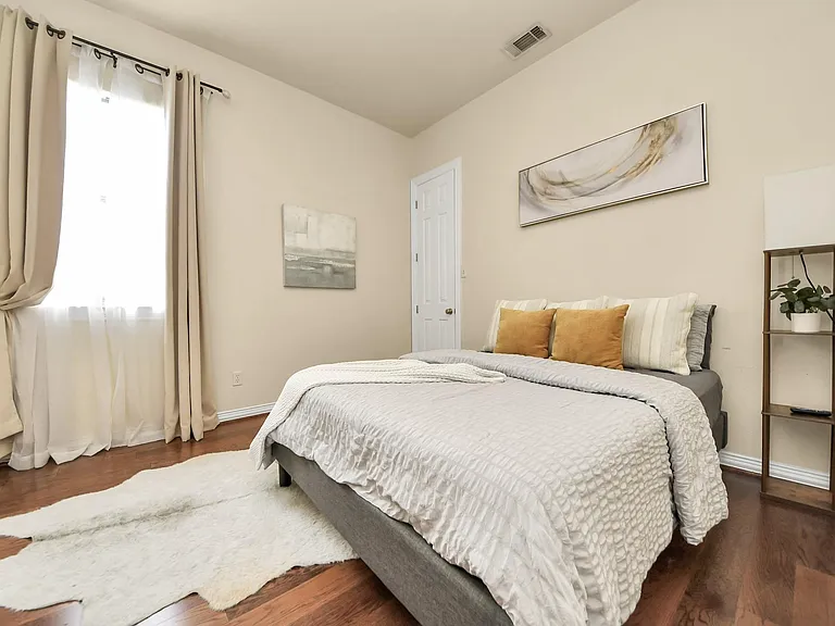 3507 Jackson St — Photo 24