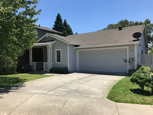 120 Philip Dr Photo 1