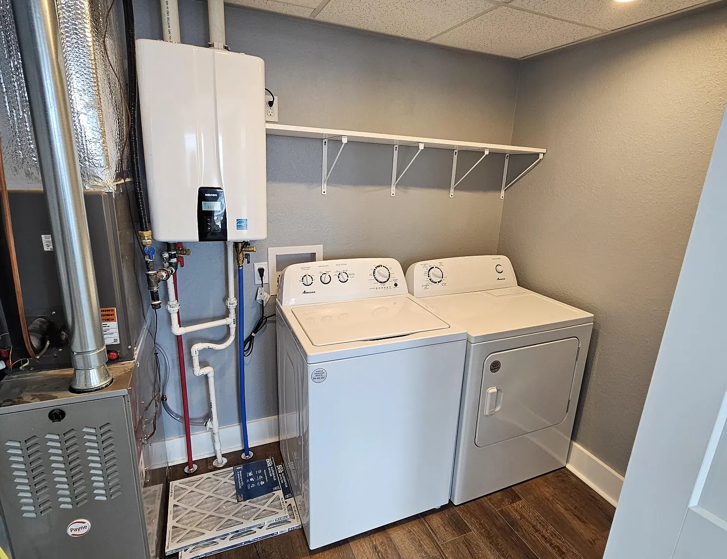 2 bed, $1,200 — Photo 3