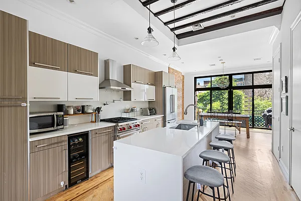 Sold by Douglas Elliman | media 7