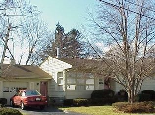 135 Lepes Rd, Somerset, MA 02726