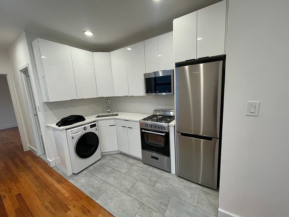 1st image of 309 W 121st St APT 2A
