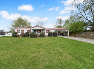 1016 Level Dr, Maryville, TN 37801