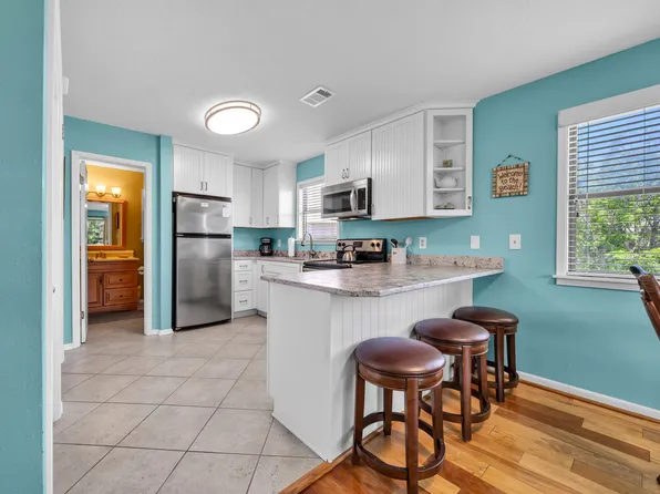 3799 E County Highway 30a #H-8, Point Washington, FL 32459