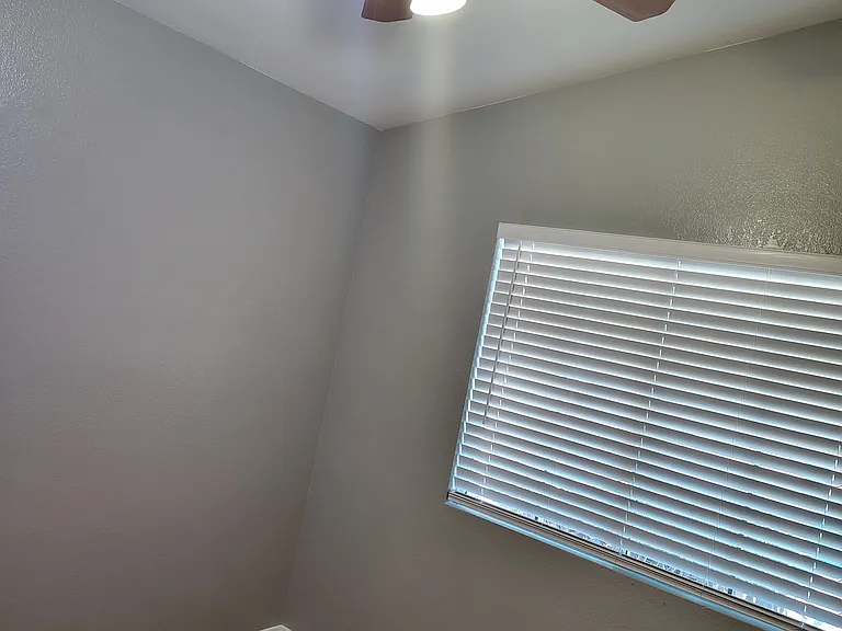 4058 Lucas Ave — Photo 9