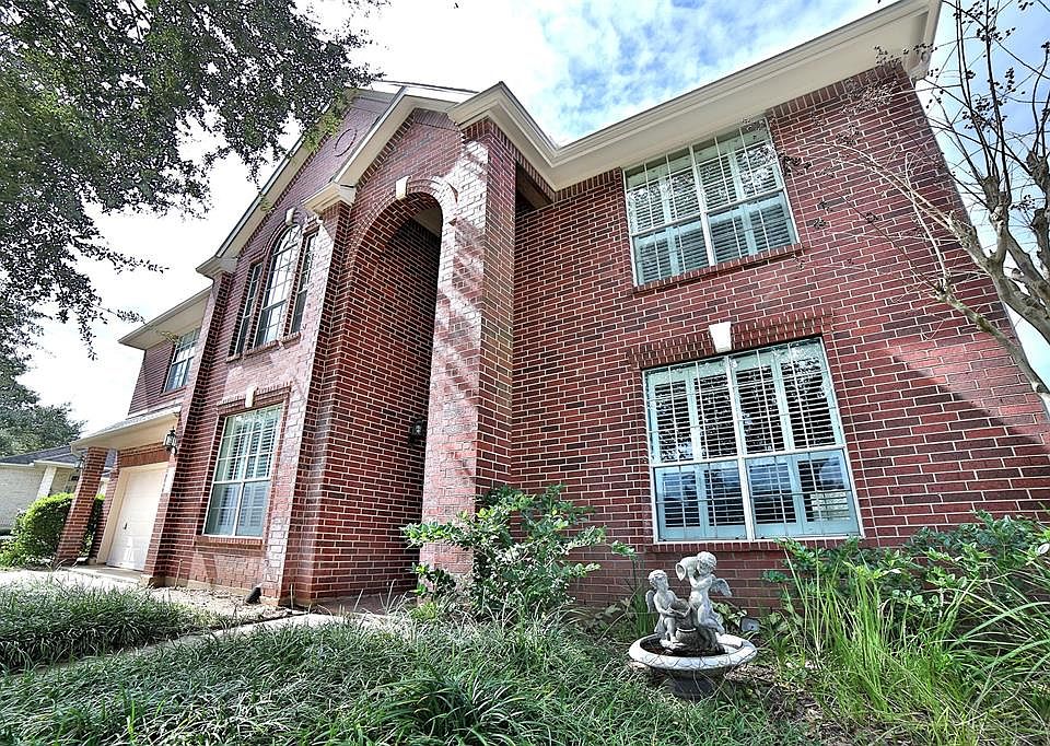 1st image of 1939 Misty Falls Ln
