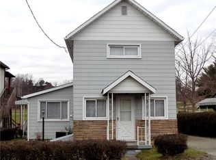 333 Coolspring Jumonville Rd, Hopwood, PA 15445