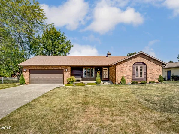 1742 Deerfield Dr, Lima, OH 45805