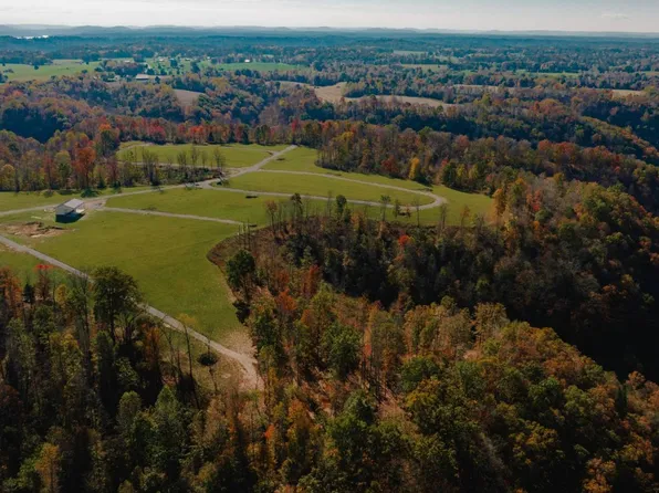 240 El McGowan Rd #35, Russell Springs, KY 42642