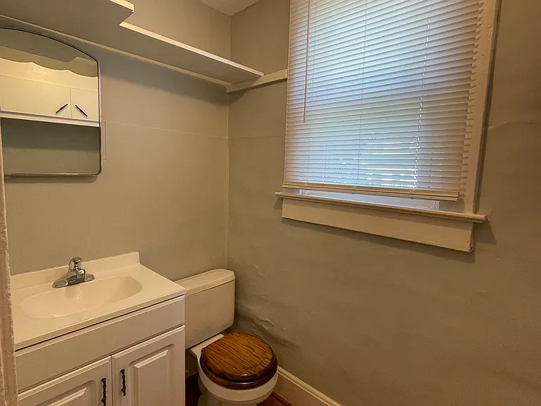 22 Hendricks Pl #22 — Photo 7