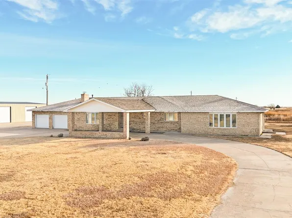 1518 N Road H, Ulysses, KS 67880