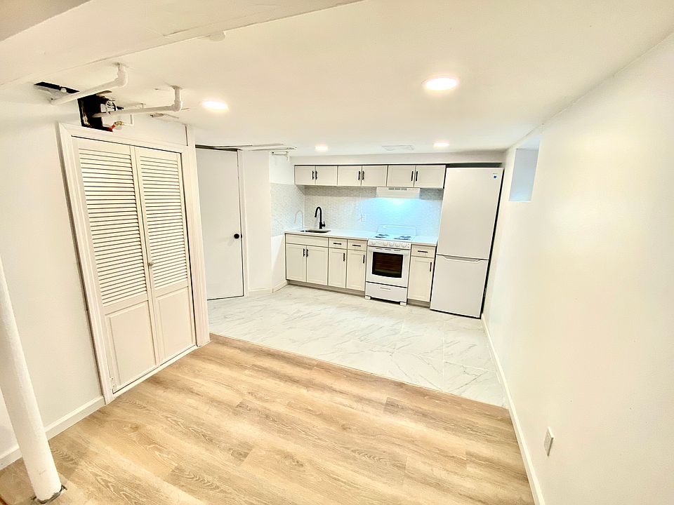 1st image of 22411 Braddock Ave #B