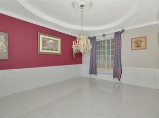11771 Quail Creek Dr, Houston, TX 77070