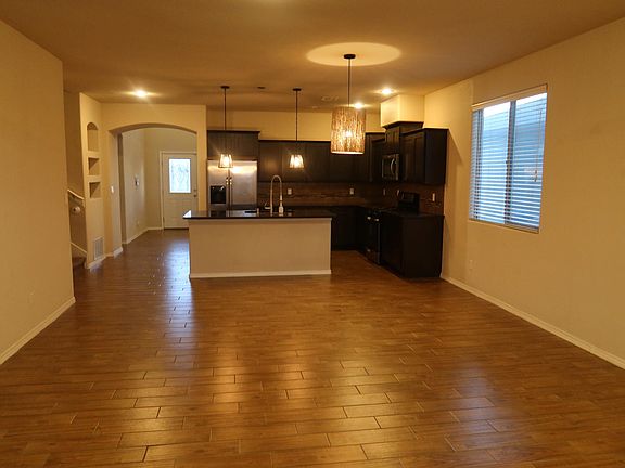 5th image of 14925 Tim Hardaway Dr