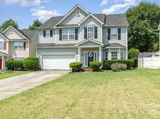 2922 Island Point Dr NW, Concord, NC 28027