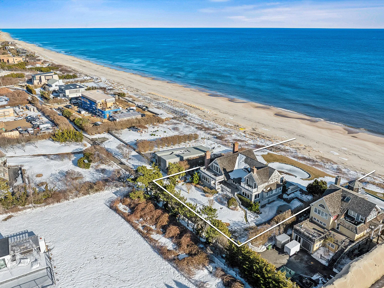 Sagaponack Oceanfront Estate — Photo 4